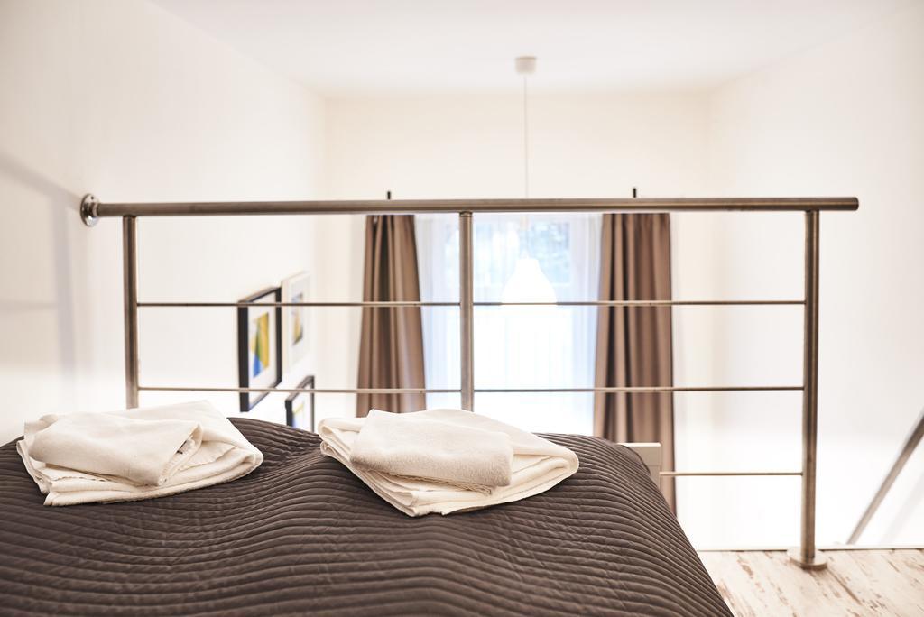 Flat At Lovolde Square Apartman *