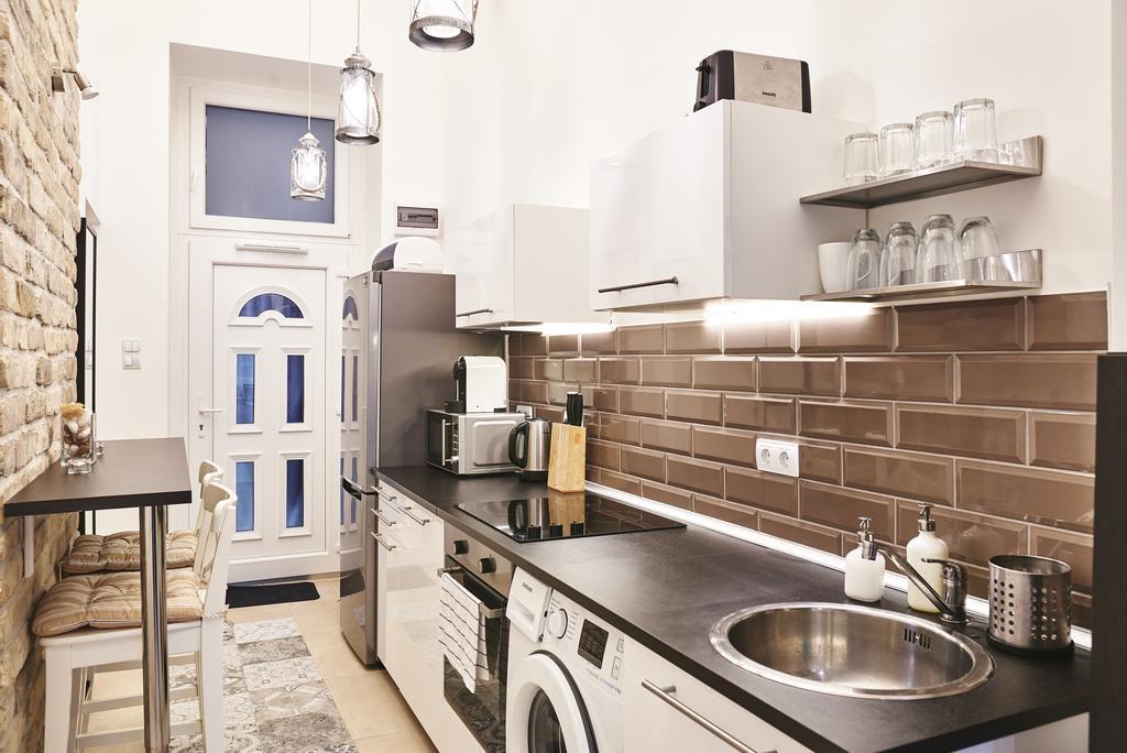 Apartment Flat At Lovolde Square Budapest